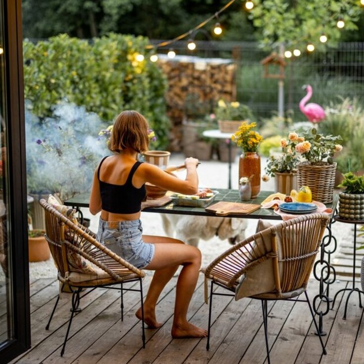 Een fleurige nazomer op het terras